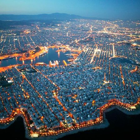 Penthouse Deluxe Apartment At Piraeus Ngoại thất bức ảnh